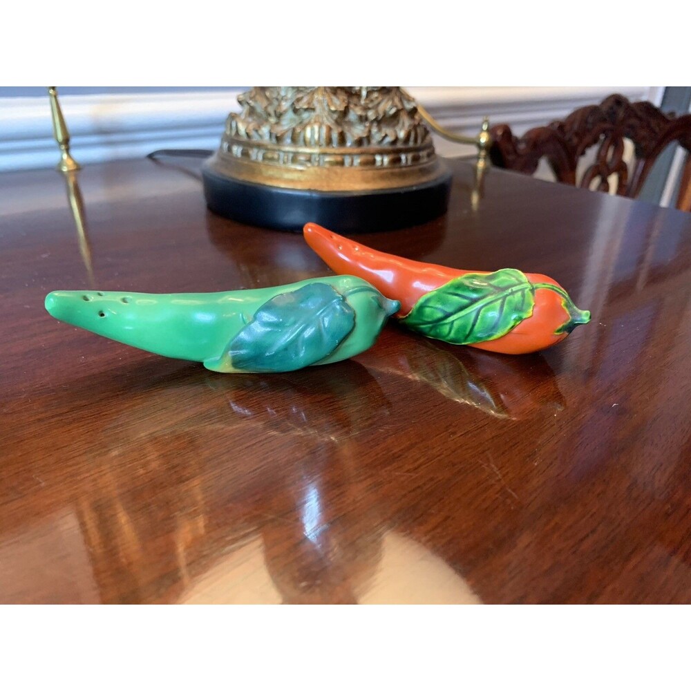 Vintage Japan Siamese Red and Green Hot Pepper Salt and Pepper Shakers